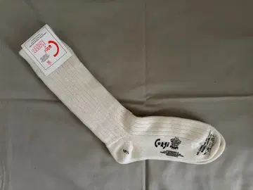 미사용 새상품 corgi 캐시미어 삭스 코르기 화이트