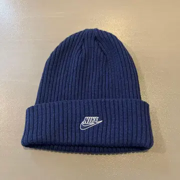 Nike 네이비 니트 모자