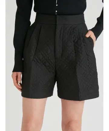 셀포드 전개 숏팬츠