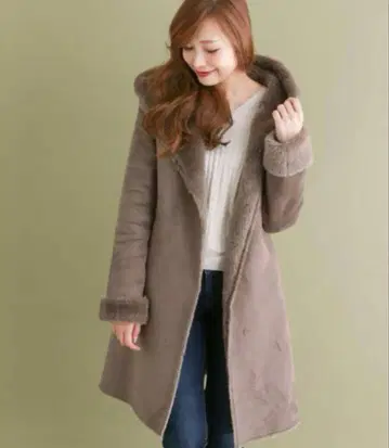 ROSSO 울 혼방 페이크 무스탕 푸드코트