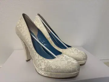 BENIL 사이즈 36 아이보리 레이스