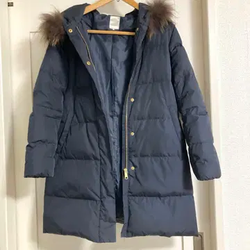 Te chichi 네이비 후드 부착 다운 자켓