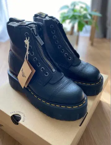 새상품 Dr.Martins 닥터마틴 싱클레어