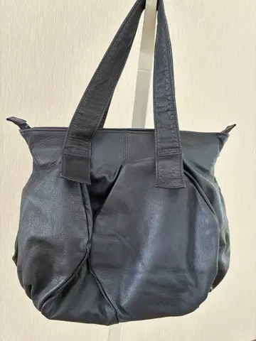 소가죽 네이비 핸드백 사이즈 75 마츠오 인터내셔널