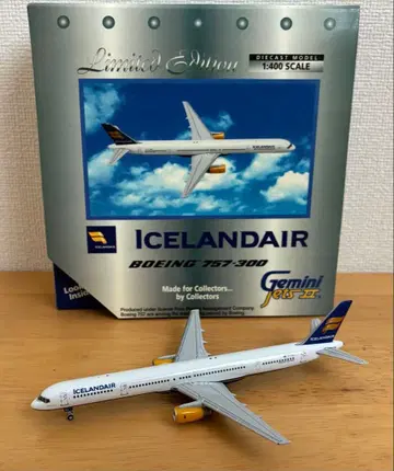 Icelandair Boeing 757-300 1:400