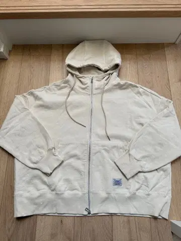 Sunny Clouds 풀 집업 후드티 크림색