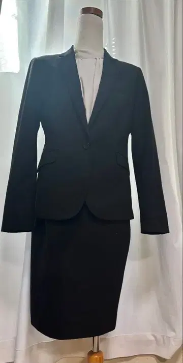 오리히카 11호 블랙 수트