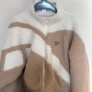 Reebok 클래식 벡터 크롭 쉘파 트랙 자켓