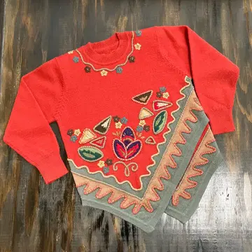 자수 장식 코랄 레드 니트 쇼와 레트로