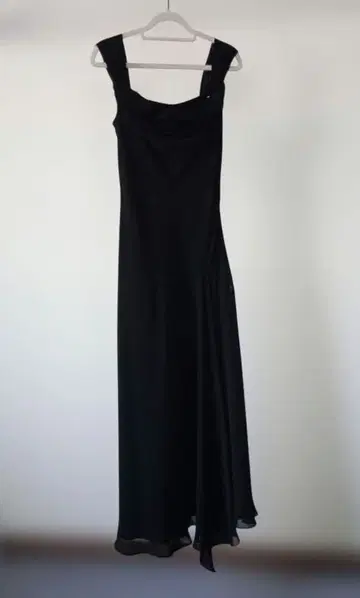 롱 드레스 라디파네스 주네비비안