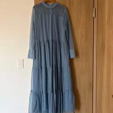 라이트 블루 레이스 롱 드레스