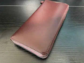 다크 브라운 가죽 장지갑