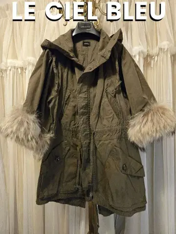 LE CIEL BLEU 올리브 그린 퍼 모즈 코트
