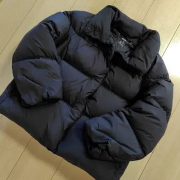 유니클로 파우더 소프트 다운 자켓 S