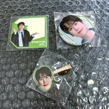 슈퍼주니어 캡슐 토이 규현 클립 메모장 캔뱃지