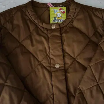 23구 다이아몬드 퀼팅 타프타 코트