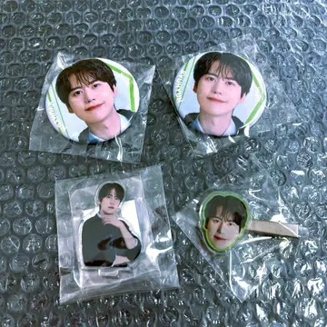 슈퍼주니어 캡슐 토이 규현 아크릴 스탠드 클립 캔뱃지