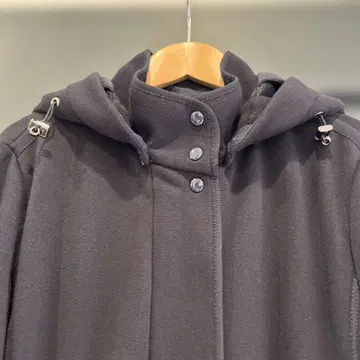 파시오네 네이비 컬러 속기모 미디엄 기장 코트