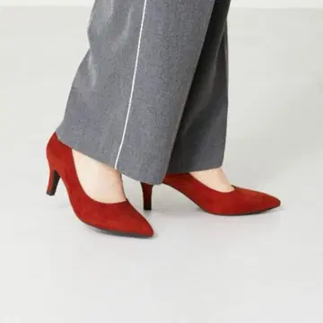 Oriental Traffic 빨간색 스웨이드 펌프스 38 사이즈