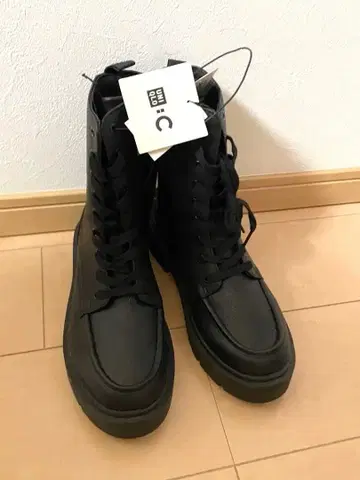 UNIQLO 유니클로 레이스업 숏부츠 25.5cm