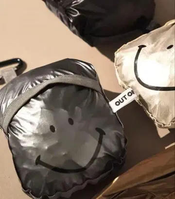 FRAMeWORK [ OUT OF FRAMe ] SMILE ECO BAG