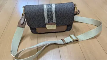 MICHAEL KORS 숄더백 다크 브라운