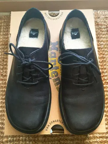 Dr.Martens 닥터마틴