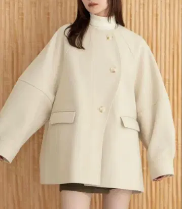 hinari 웨이브 디자인 미들 코트 아이보리