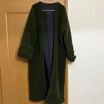 이아파피요네 리버서블 보아 코트