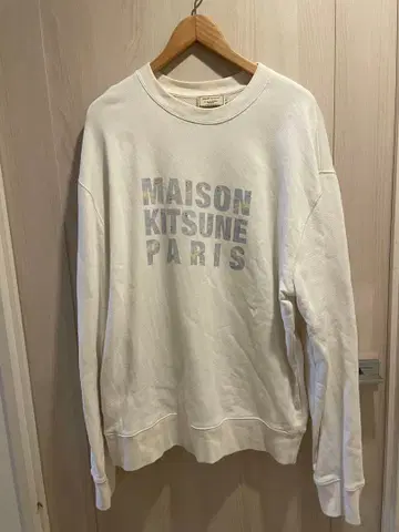 메종 키츠네 화이트 맨투맨 XL