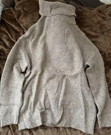 chambre de charme 터틀넥 니트 F 사이즈