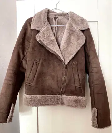 아우터 브라운 보아 퍼 라이더 자켓