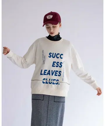 [ 새상품급 ] 2WAY 지퍼 디자인 맨투맨 YEVS