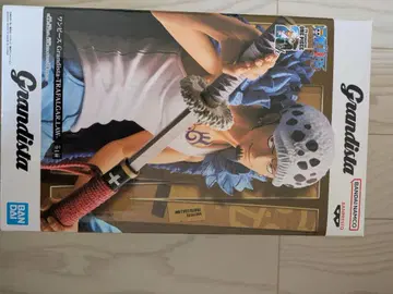 반다이 Grandista 트라팔가 로 피규어