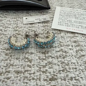 H.P.FRANCE 후프 귀걸이 파랑과 화이트