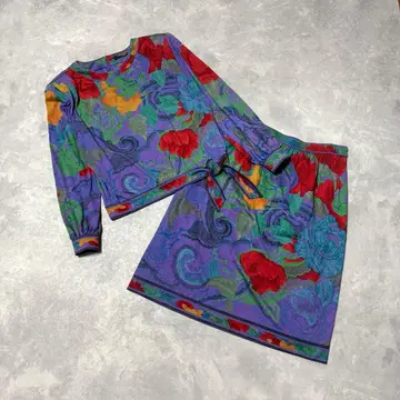 레오나르 셋업 꽃무늬 골드 버튼 실크 울