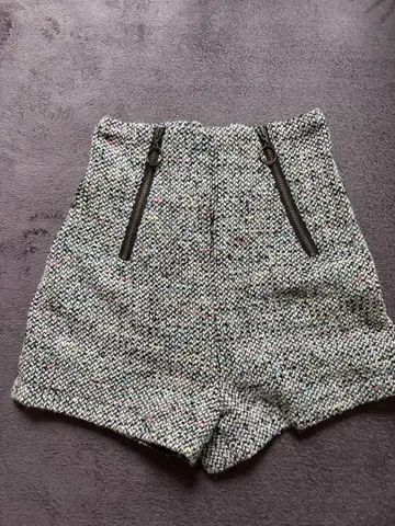 snidel 하이웨스트 트위드 숏팬츠 사이즈 1