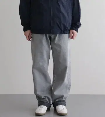 YLEVE 13.5ozDENIM STRAIGHTFADE ICE BLACK