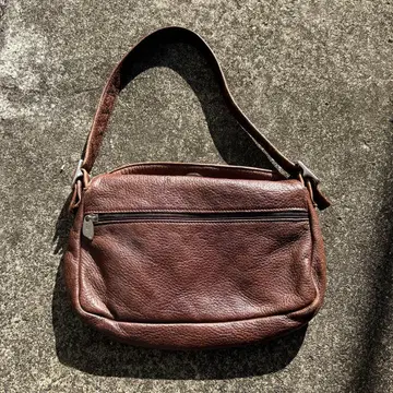 브라운 가죽 숄더백 y2k