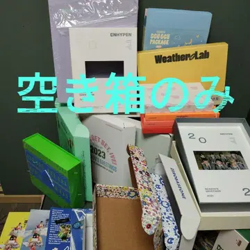 K-POP (한국 아이돌) 상자 25개