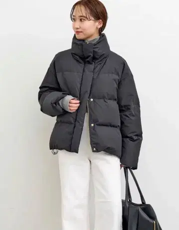 택 포함 새상품 Deuxieme Classe Short 다운 자켓