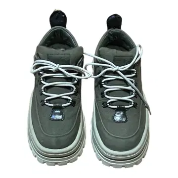 eytys angel 42 짙은 녹색