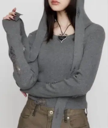 라구아젬 드롭 후드 크래쉬 니트