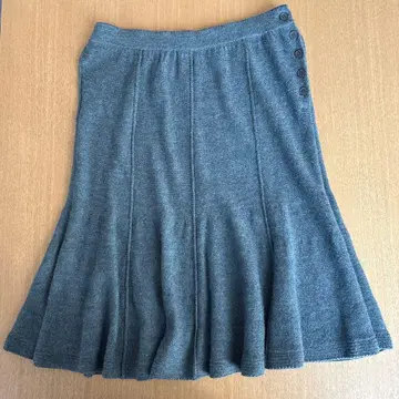 소니아 리키엘 그레이 플레어 스커트 사이드 버튼 포함