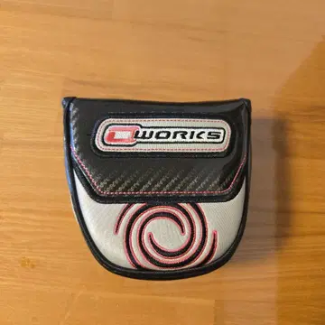 ODYSSEY OWORKS 퍼터용 커버