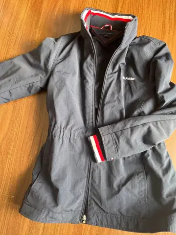 TOMMY HILFIGER 점퍼