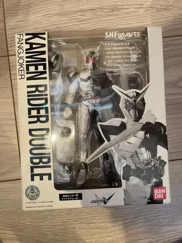 SH Figuarts 가면라이더 더블 팡 조커
