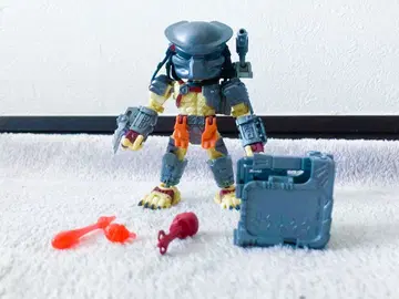 MEGABOX 프레데터 BEASTBOX