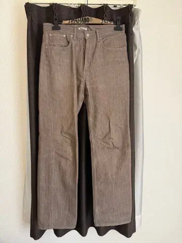 AURALEE HARD TWIST MOCHA BROWNDENIM