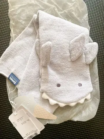 젤라피케 샤크 삭스 양말